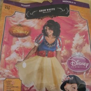 Disney women's snow white costume size 8